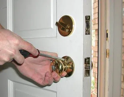 West Allis WI Locksmith Store West Allis, WI 414-209-1058 West Allis WI Locksmith Store West Allis, WI 414-209-1058 - 7-Lock-Changing